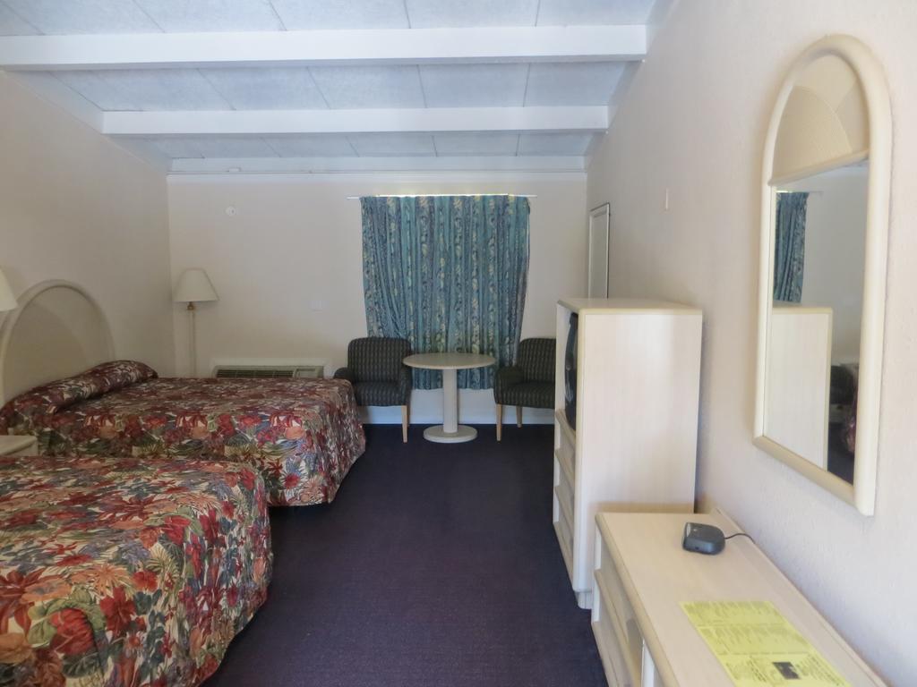 Royal Inn Дейтона-Бич Экстерьер фото